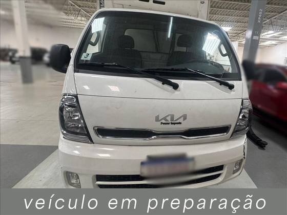 KIA BONGO 2.5 TD DIESEL STD CS 4x4 MANUAL KIA BONGO 2.5 TD DIESEL STD CS 4x4 MANUAL